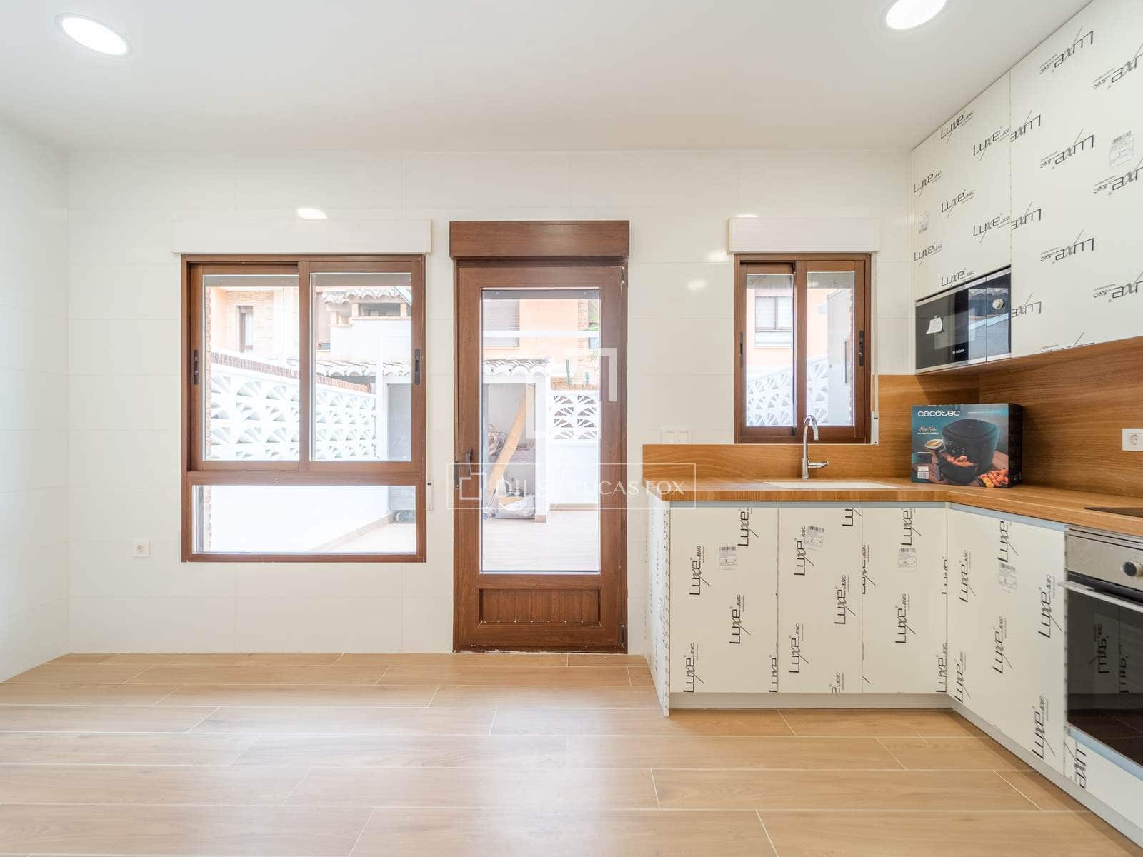 4 Zimmer Villa zu vermieten in L'Eliana mit Garage - 2.500 € (Ref: 9894864)