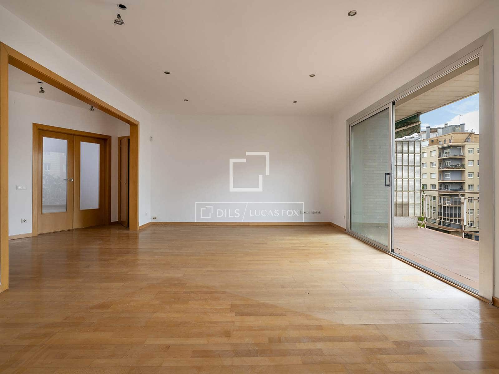 4 soverom Leilighet til salgs i Barcelona by - € 865 000 (Ref: 9895087)