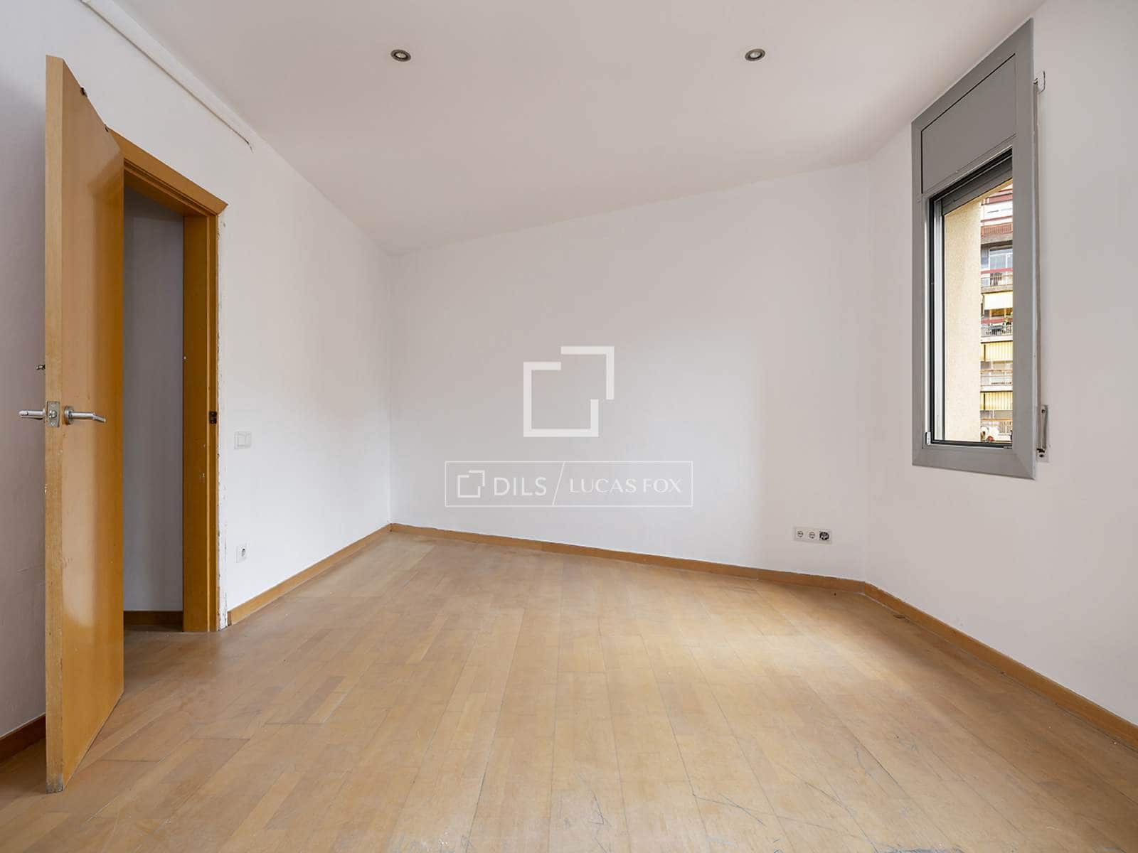 4 soverom Leilighet til salgs i Barcelona by - € 865 000 (Ref: 9895087)