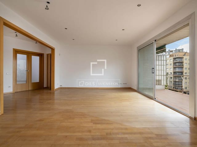 4 soverom Leilighet til salgs i Barcelona by - € 865 000 (Ref: 9895087)