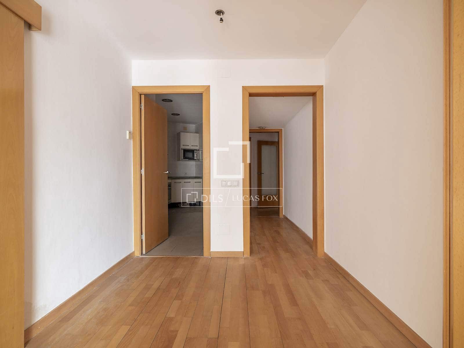 4 soverom Leilighet til salgs i Barcelona by - € 865 000 (Ref: 9895087)