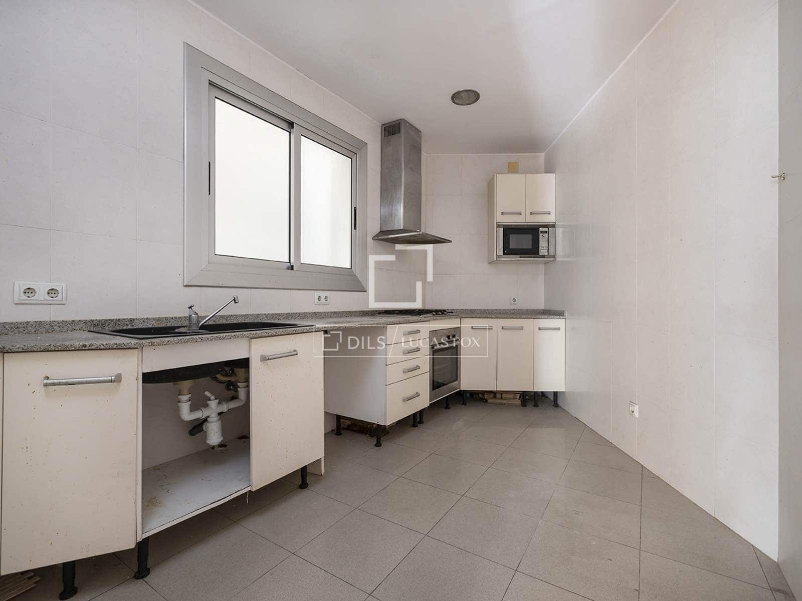 4 soverom Leilighet til salgs i Barcelona by - € 865 000 (Ref: 9895087)