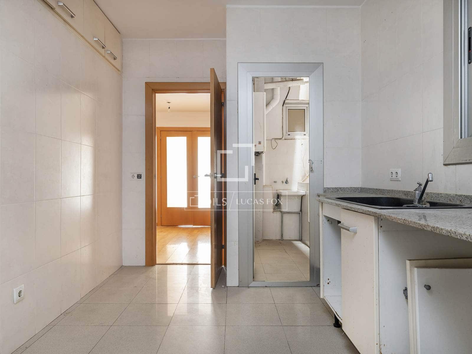 4 soverom Leilighet til salgs i Barcelona by - € 865 000 (Ref: 9895087)