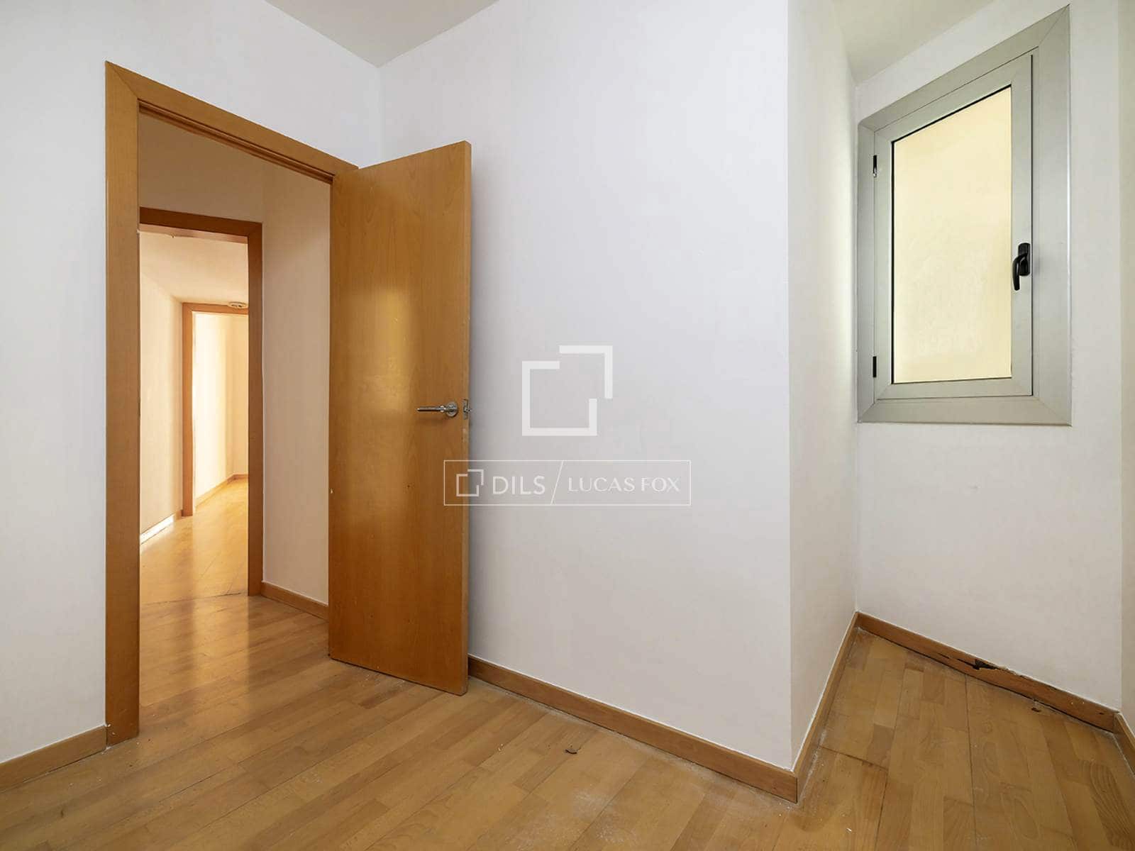 4 soverom Leilighet til salgs i Barcelona by - € 865 000 (Ref: 9895087)