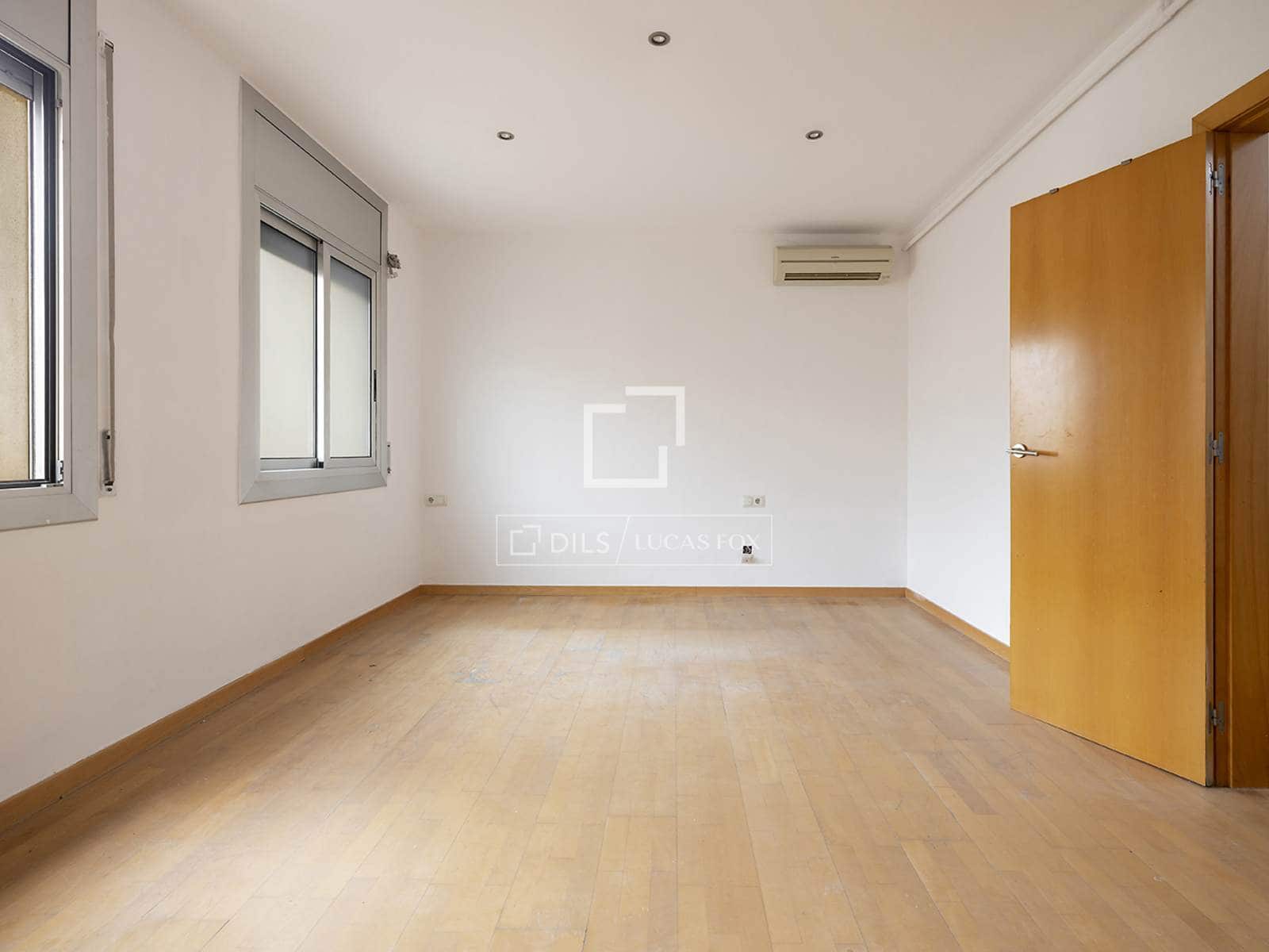 4 soverom Leilighet til salgs i Barcelona by - € 865 000 (Ref: 9895087)