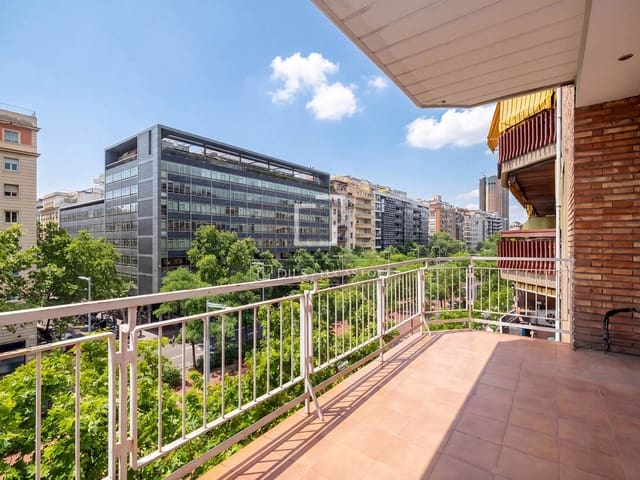 4 soverom Leilighet til salgs i Barcelona by - € 865 000 (Ref: 9895087)
