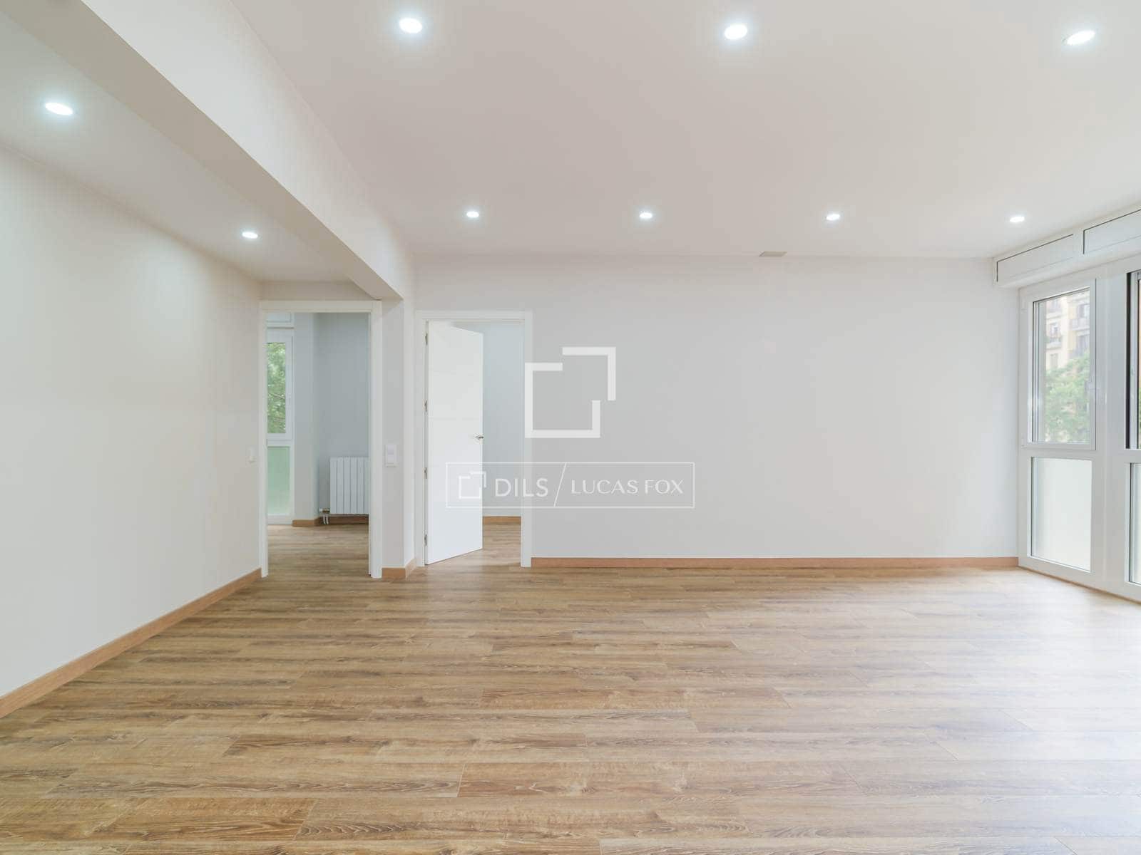 6 bedroom Apartment for sale in Barcelona city - € 1,150,000 (Ref: 9895088)