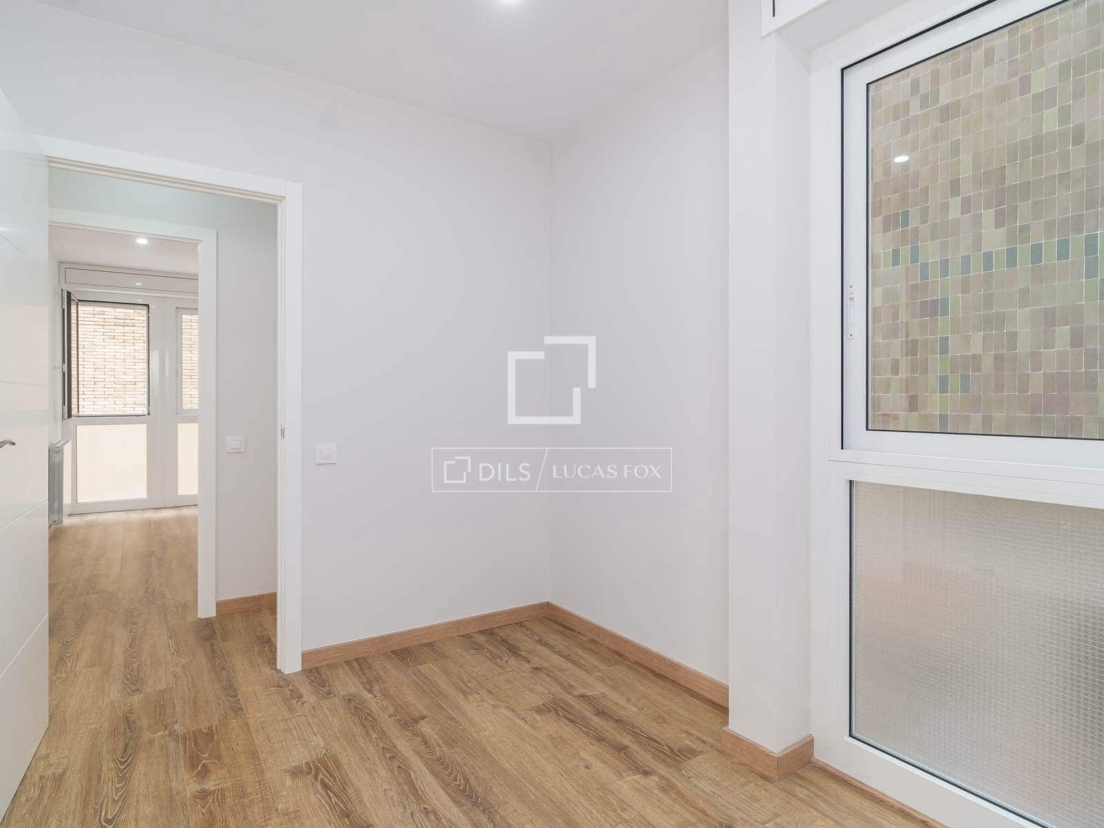 6 bedroom Apartment for sale in Barcelona city - € 1,150,000 (Ref: 9895088)
