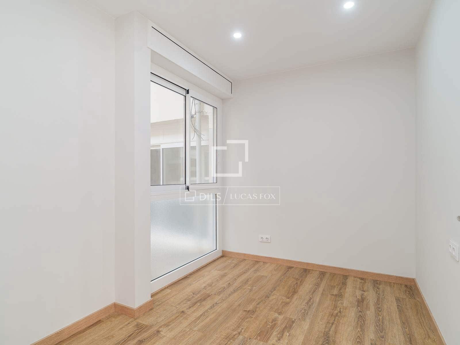 6 bedroom Apartment for sale in Barcelona city - € 1,150,000 (Ref: 9895088)
