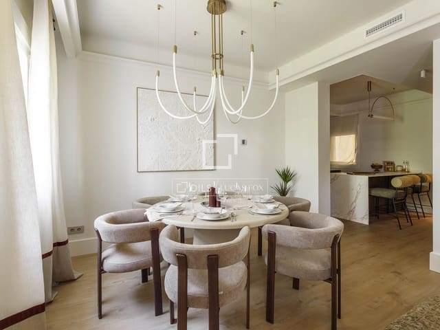 3 soveværelse Lejlighed til salg i Castellana, Madrid by - € 1.990.000 (Ref: 9895089)