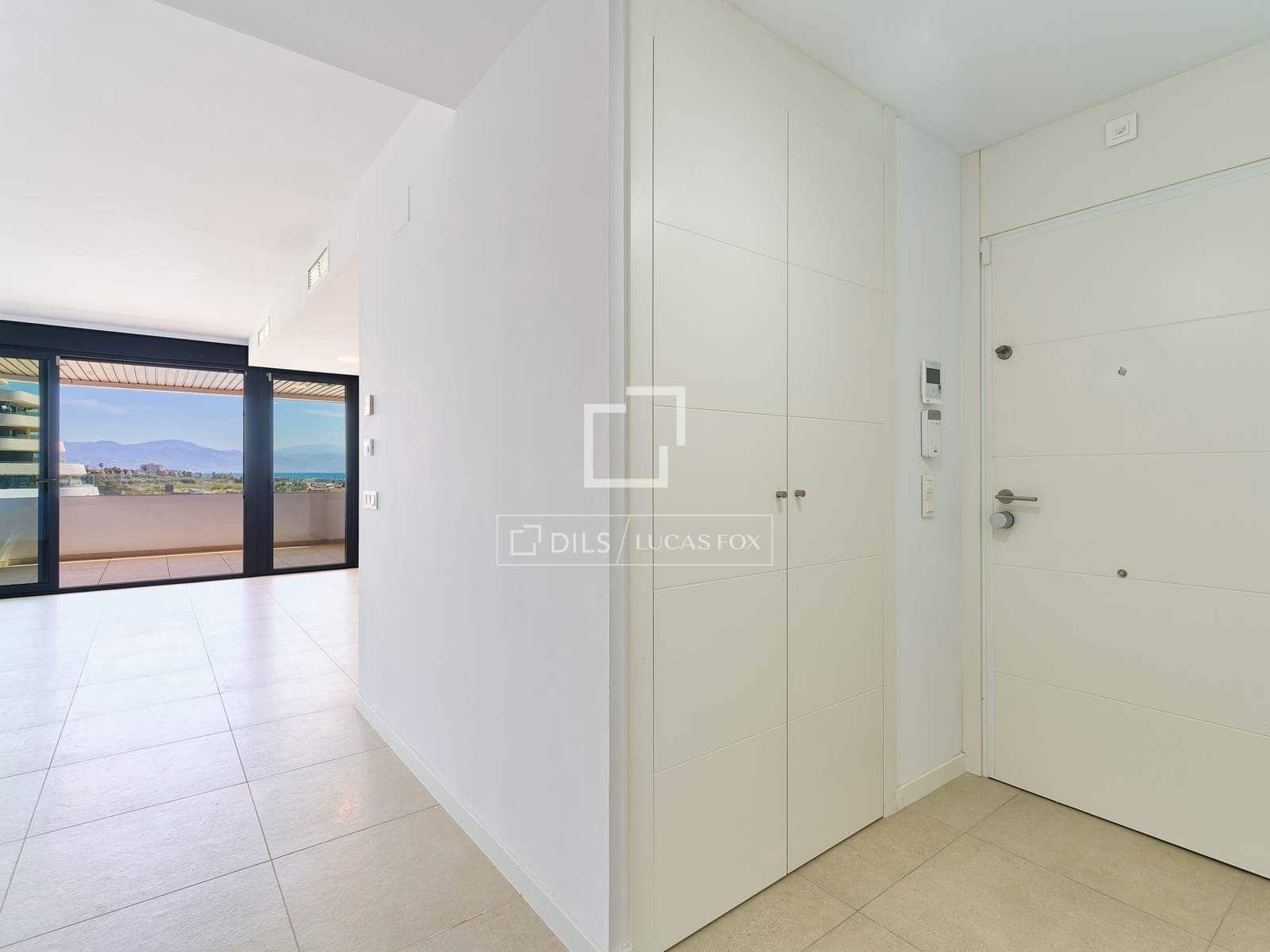 2 soverom Leilighet til salgs i Torremolinos med svømmebasseng garasje - € 975 000 (Ref: 9895090)