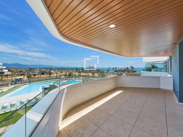 2 soverom Leilighet til salgs i Torremolinos med svømmebasseng garasje - € 975 000 (Ref: 9895090)