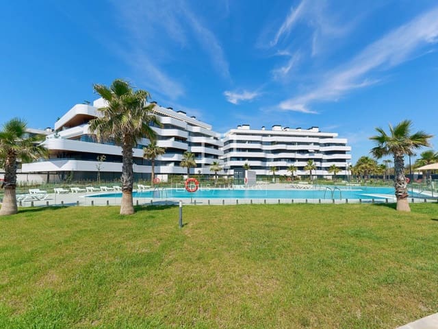 2 soverom Leilighet til salgs i Torremolinos med svømmebasseng garasje - € 975 000 (Ref: 9895090)