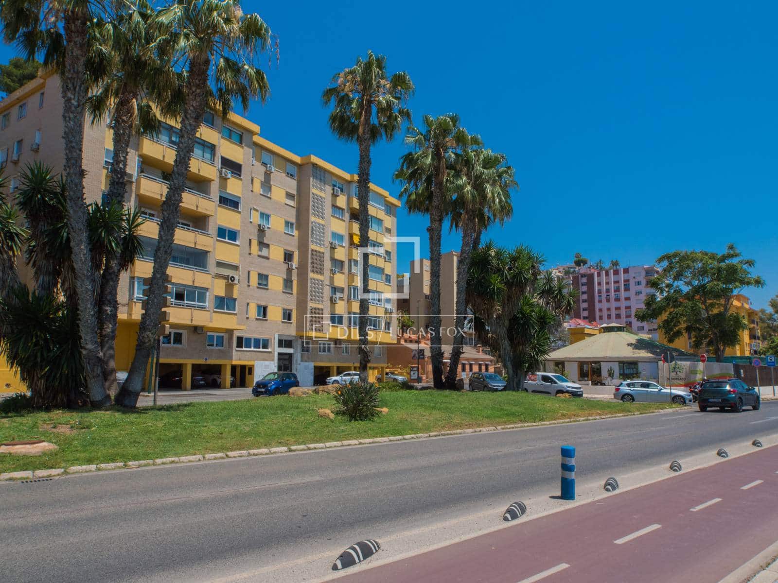 4 soverom Leilighet til leie i Malaga by med garasje - € 3 000 (Ref: 9895091)