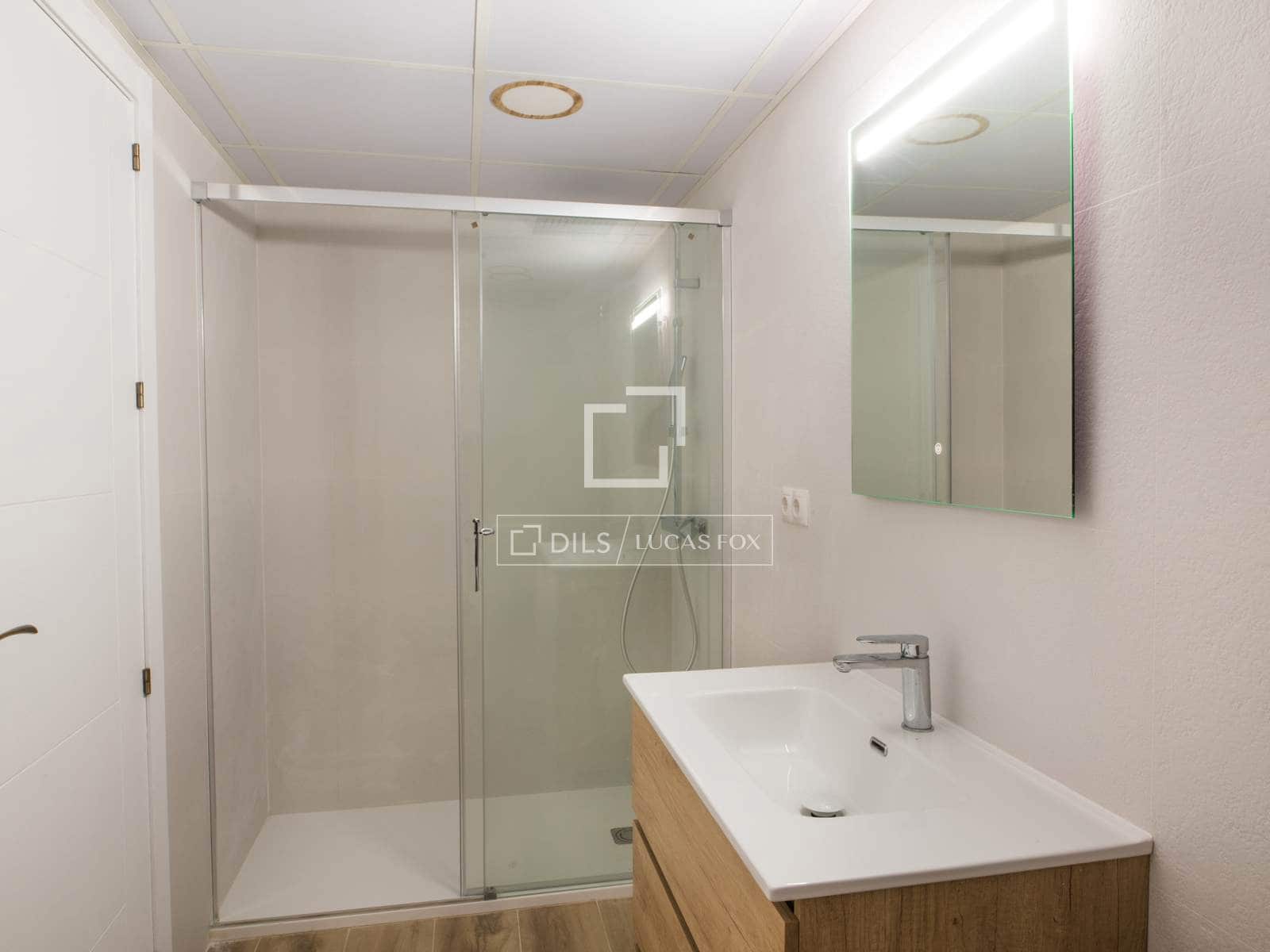 4 soverom Leilighet til leie i Malaga by med garasje - € 3 000 (Ref: 9895091)