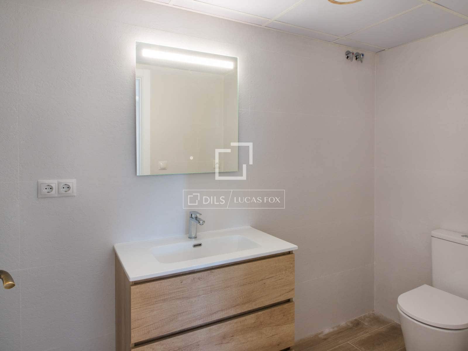 4 soverom Leilighet til leie i Malaga by med garasje - € 3 000 (Ref: 9895091)