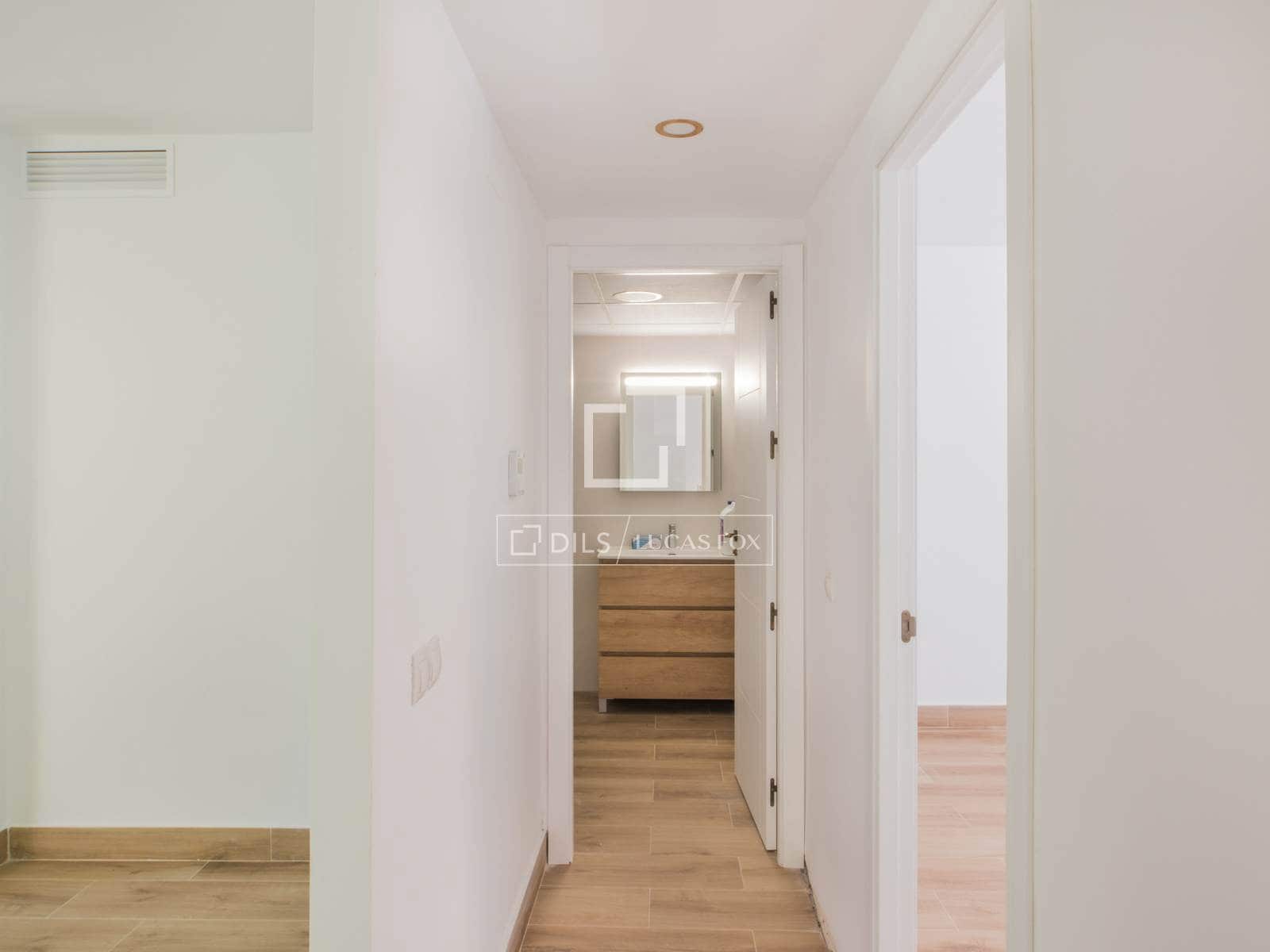 4 soverom Leilighet til leie i Malaga by med garasje - € 3 000 (Ref: 9895091)