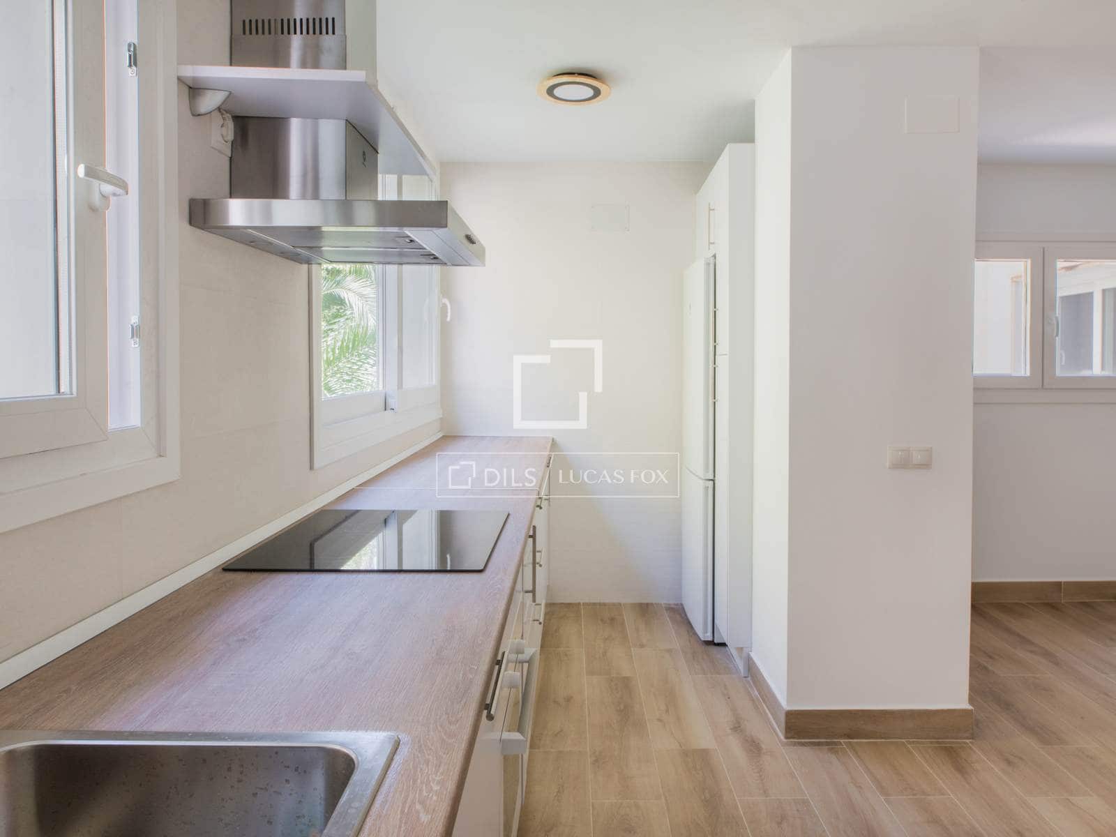 4 soverom Leilighet til leie i Malaga by med garasje - € 3 000 (Ref: 9895091)