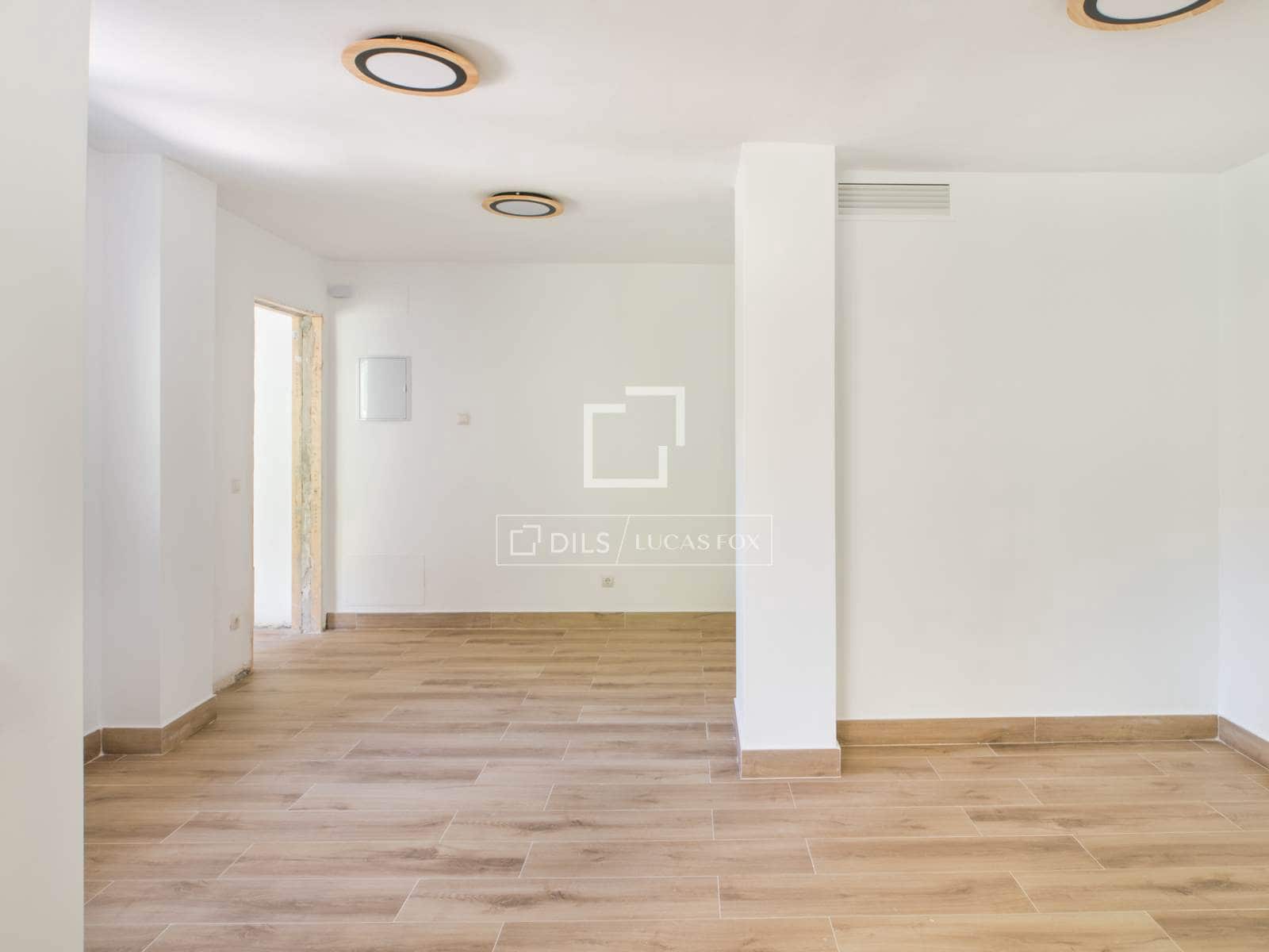 4 soverom Leilighet til leie i Malaga by med garasje - € 3 000 (Ref: 9895091)