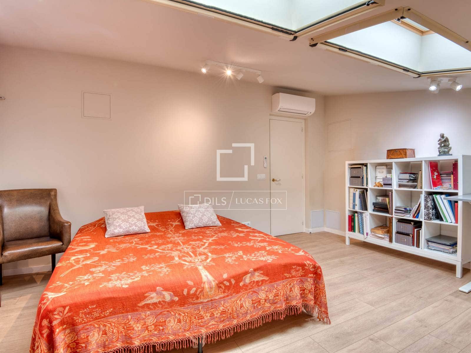 4 sypialnia Willa na sprzedaż w Santa Cristina d'Aro z basenem garażem - 1 650 000 € (Ref: 9895094)