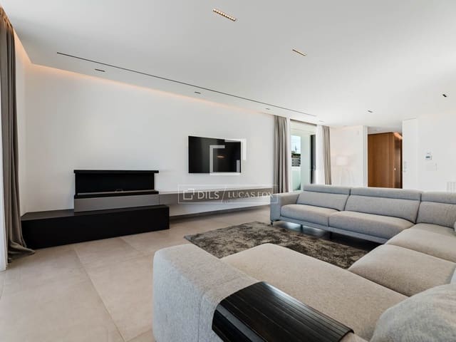 5 bedroom Villa for sale in Náquera with pool garage - € 1,450,000 (Ref: 9895095)