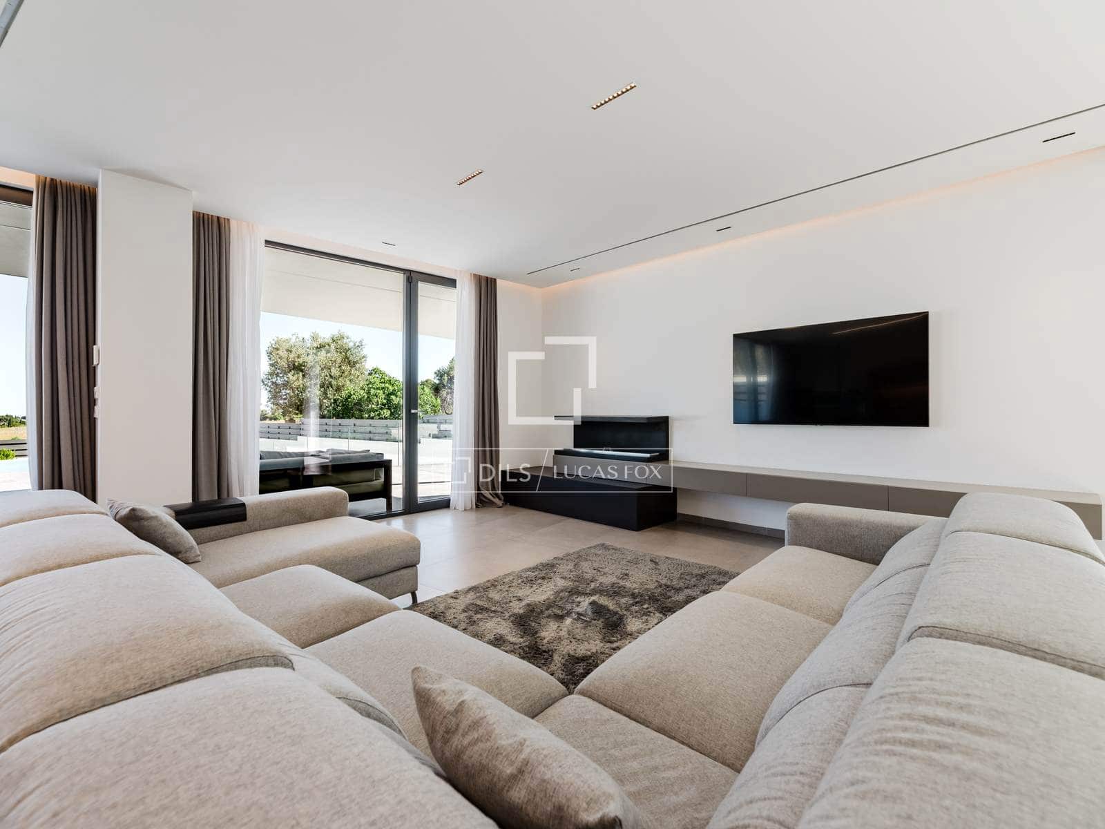 5 bedroom Villa for sale in Naquera with pool garage - € 1,450,000 (Ref: 9895095)