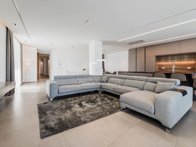 5 bedroom Villa for sale in Náquera with pool garage - € 1,450,000 (Ref: 9895095)
