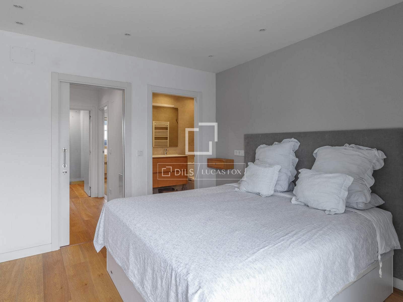 Apartamento de 3 habitaciones en Donostia-San Sebastián en venta con garaje - 1.440.000 € (Ref: 9895259)