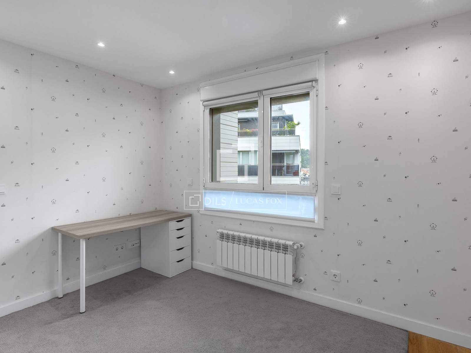 Apartamento de 3 habitaciones en Donostia-San Sebastián en venta con garaje - 1.440.000 € (Ref: 9895259)