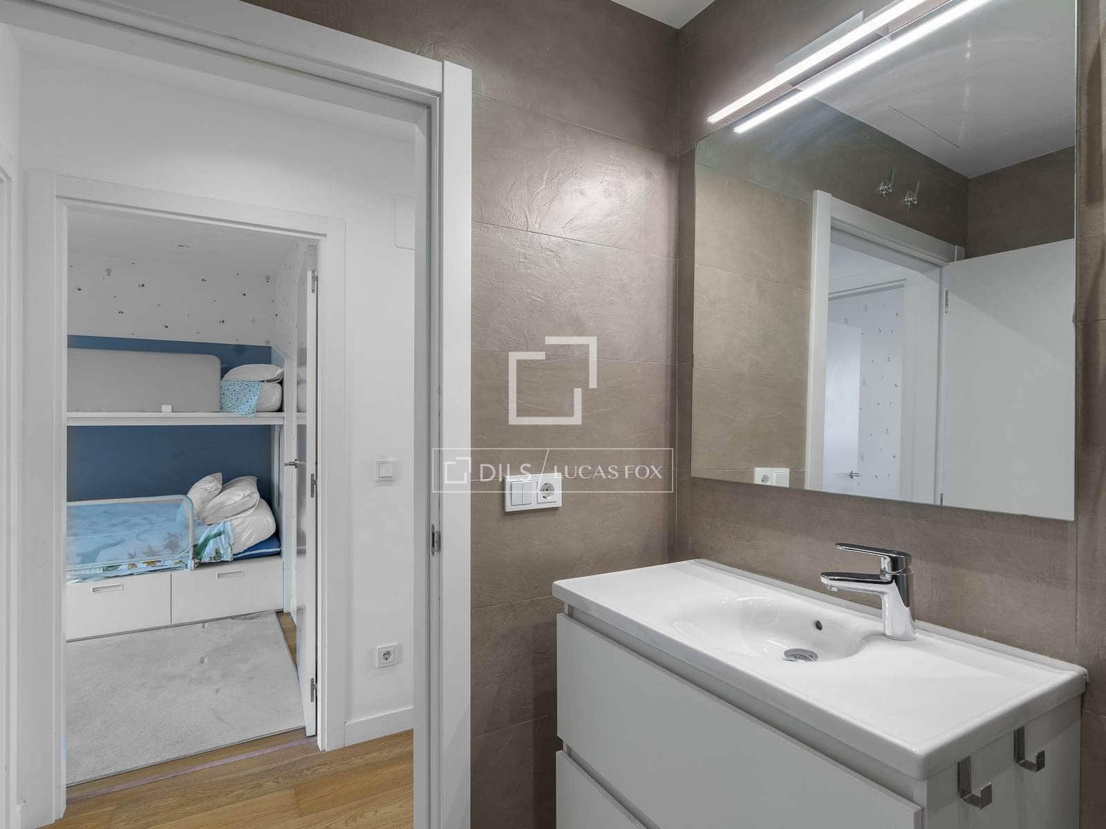 Apartamento de 3 habitaciones en Donostia-San Sebastián en venta con garaje - 1.440.000 € (Ref: 9895259)