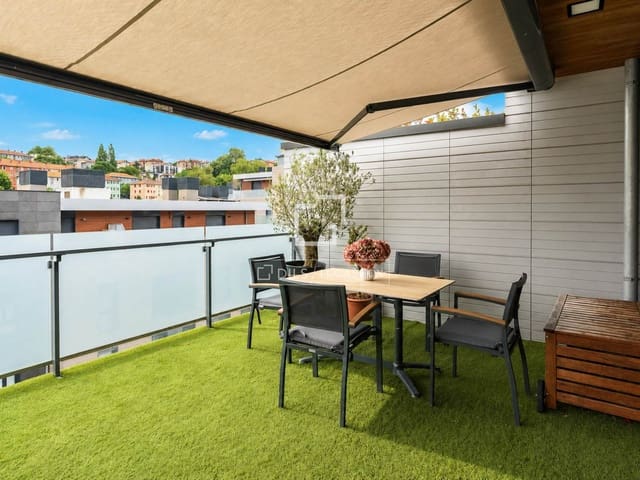 Apartamento de 3 habitaciones en Donostia-San Sebastián en venta - 1.440.000 € (Ref: 9895259)