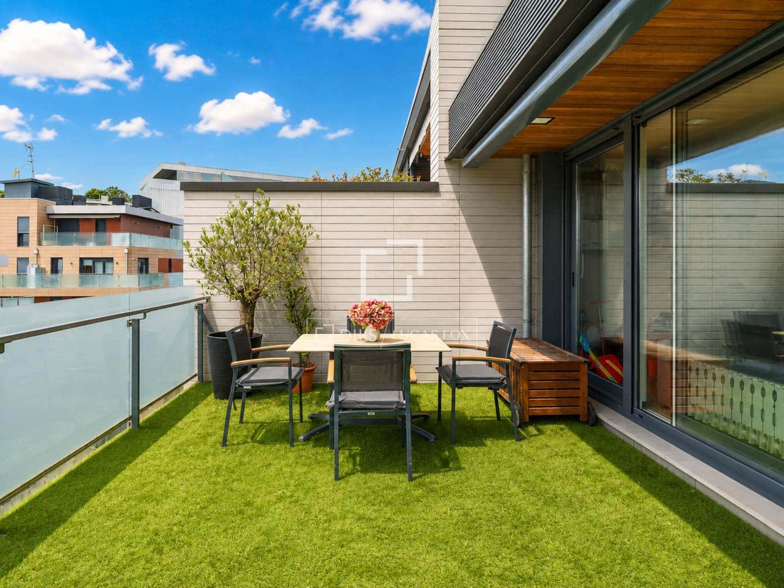 Apartamento de 3 habitaciones en Donostia-San Sebastián en venta con garaje - 1.440.000 € (Ref: 9895259)