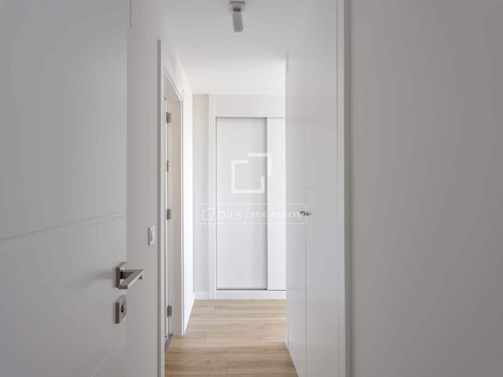 3 slaapkamer Appartement te huur in Madrid stad met zwembad garage - € 2.900 (Ref: 9895356)