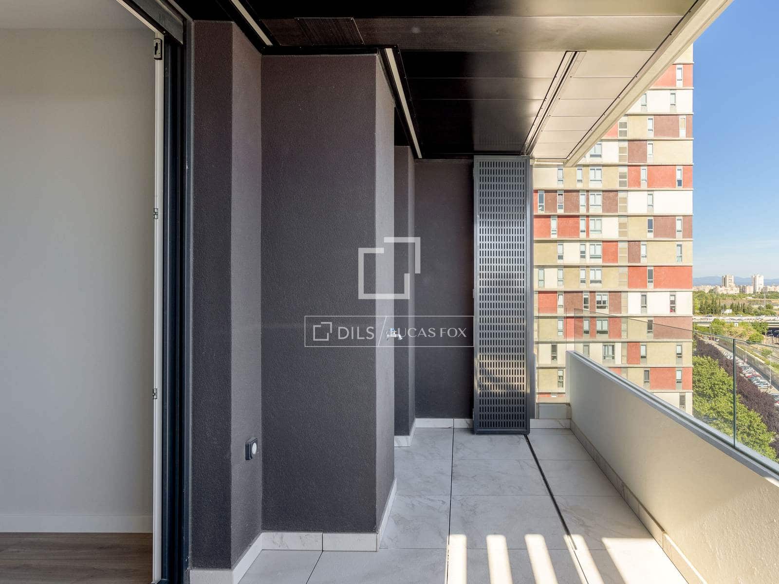 3 slaapkamer Appartement te huur in Madrid stad met zwembad garage - € 2.900 (Ref: 9895356)