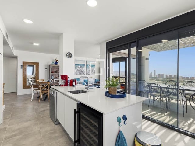 3 slaapkamer Penthouse te koop in Finestrat met zwembad garage - € 565.000 (Ref: 9895420)