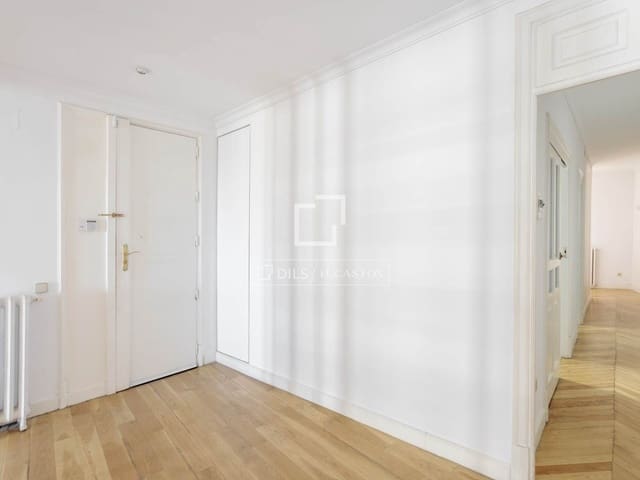2 camera da letto Appartamento da affittare in Madrid città - 4.200 € (Rif: 9895421)