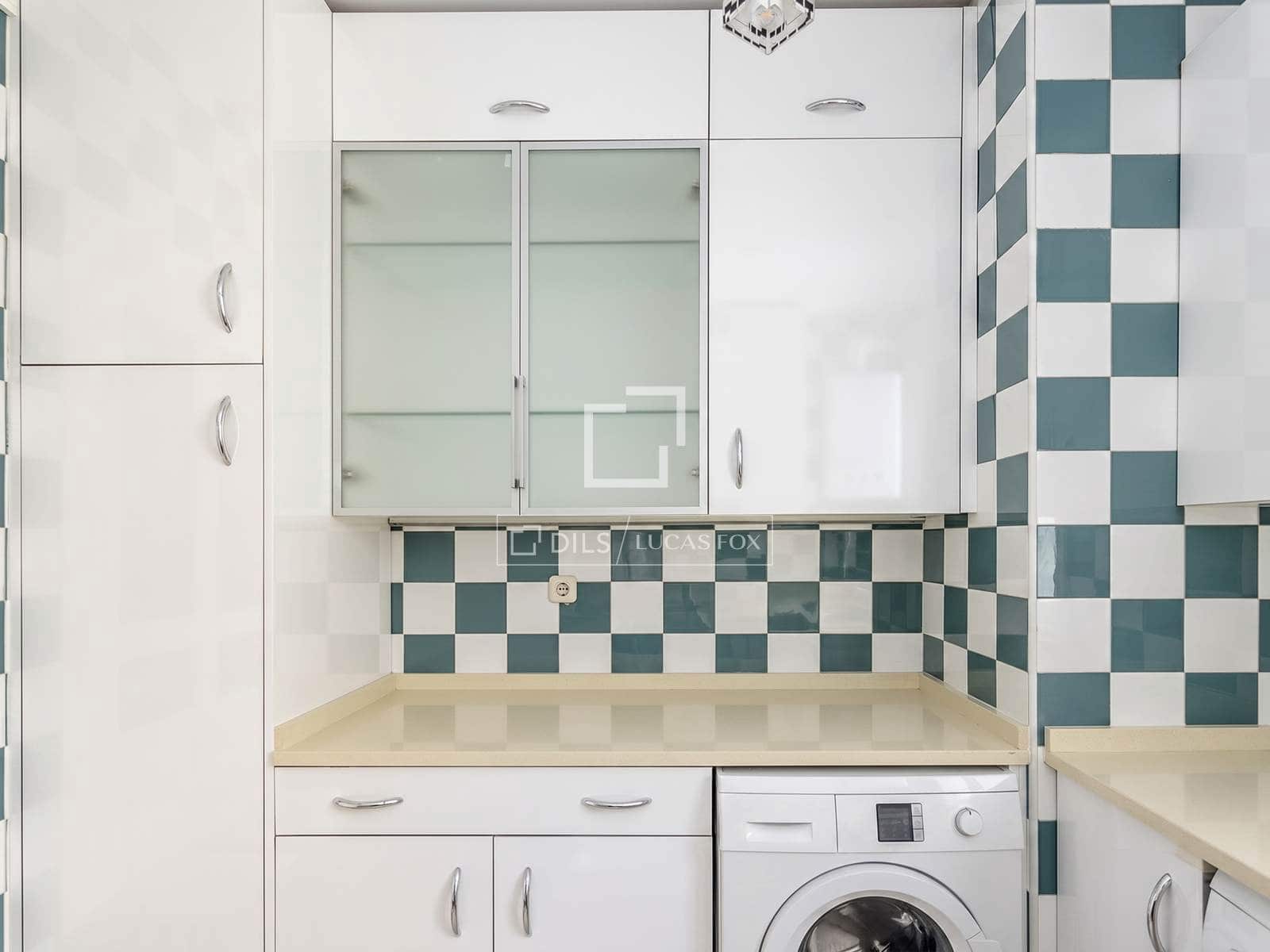 2 camera da letto Appartamento da affittare in Madrid citta con garage - 4.200 € (Rif: 9895421)