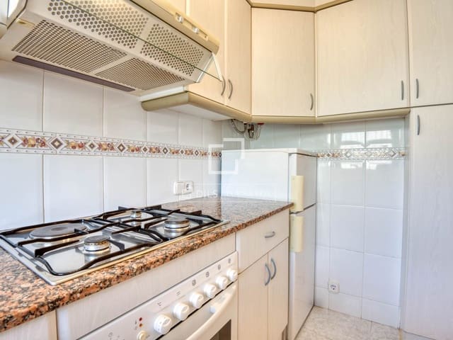 2 bedroom Apartment for sale in Calonge i Sant Antoni with garage - € 235,000 (Ref: 9895423)