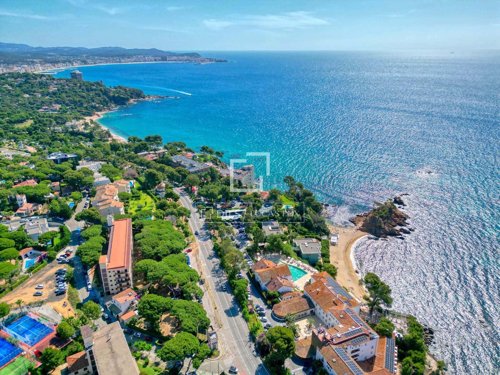 2 bedroom Apartment for sale in Calonge i Sant Antoni with garage - € 235,000 (Ref: 9895423)