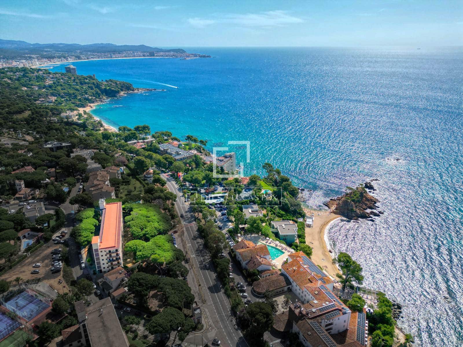 2 bedroom Apartment for sale in Calonge i Sant Antoni with garage - € 235,000 (Ref: 9895423)