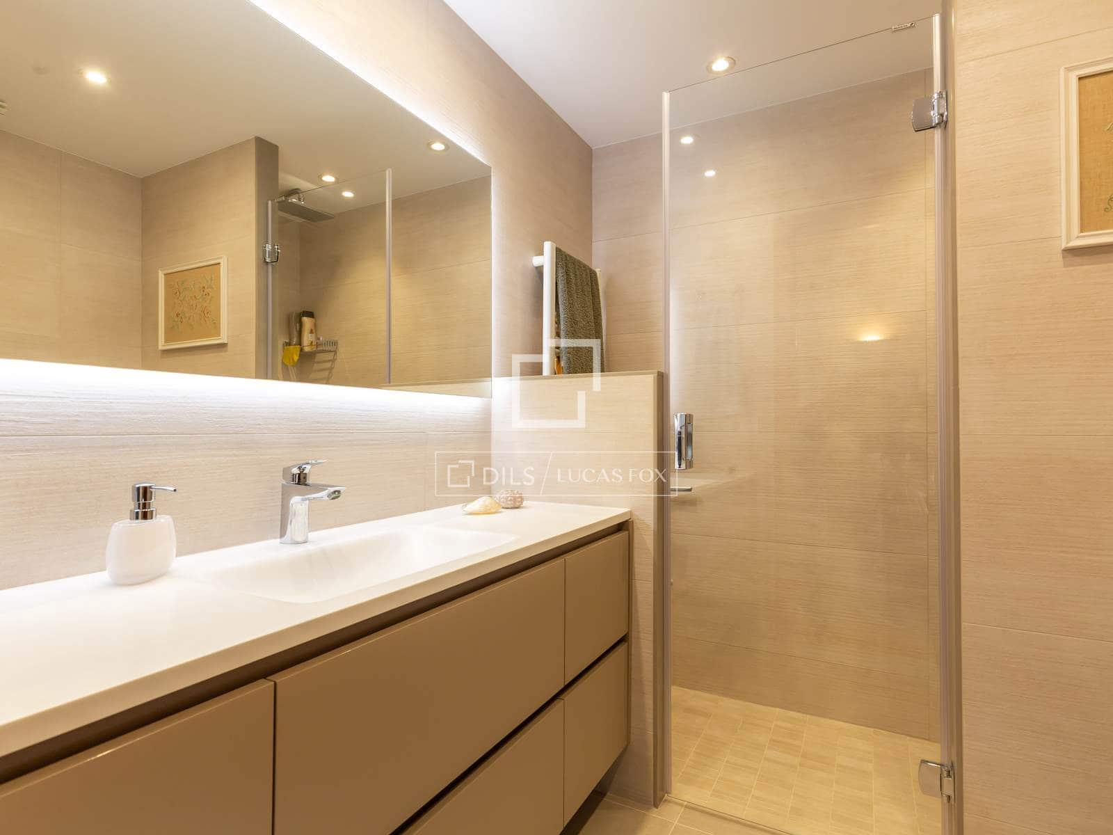 4 soverom Villa til salgs i Sant Just Desvern med garasje - € 790 000 (Ref: 9897389)