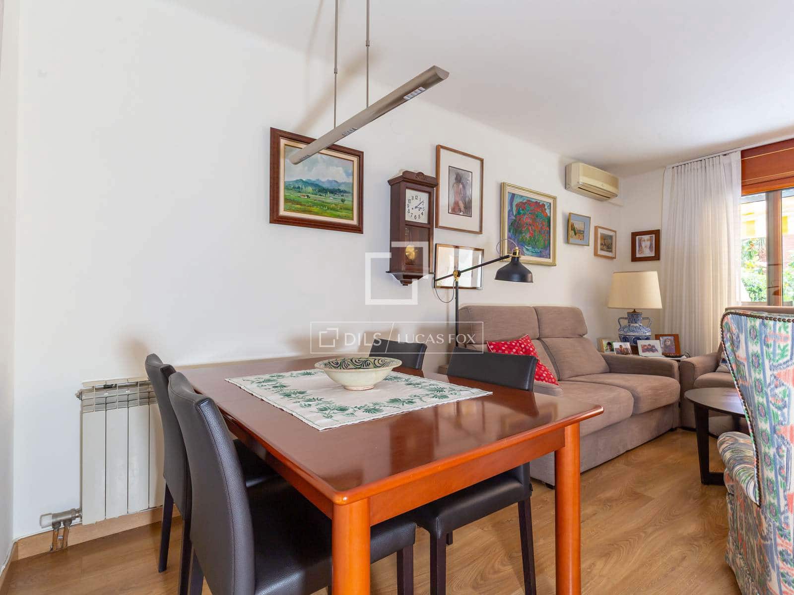 4 soverom Villa til salgs i Sant Just Desvern med garasje - € 790 000 (Ref: 9897389)