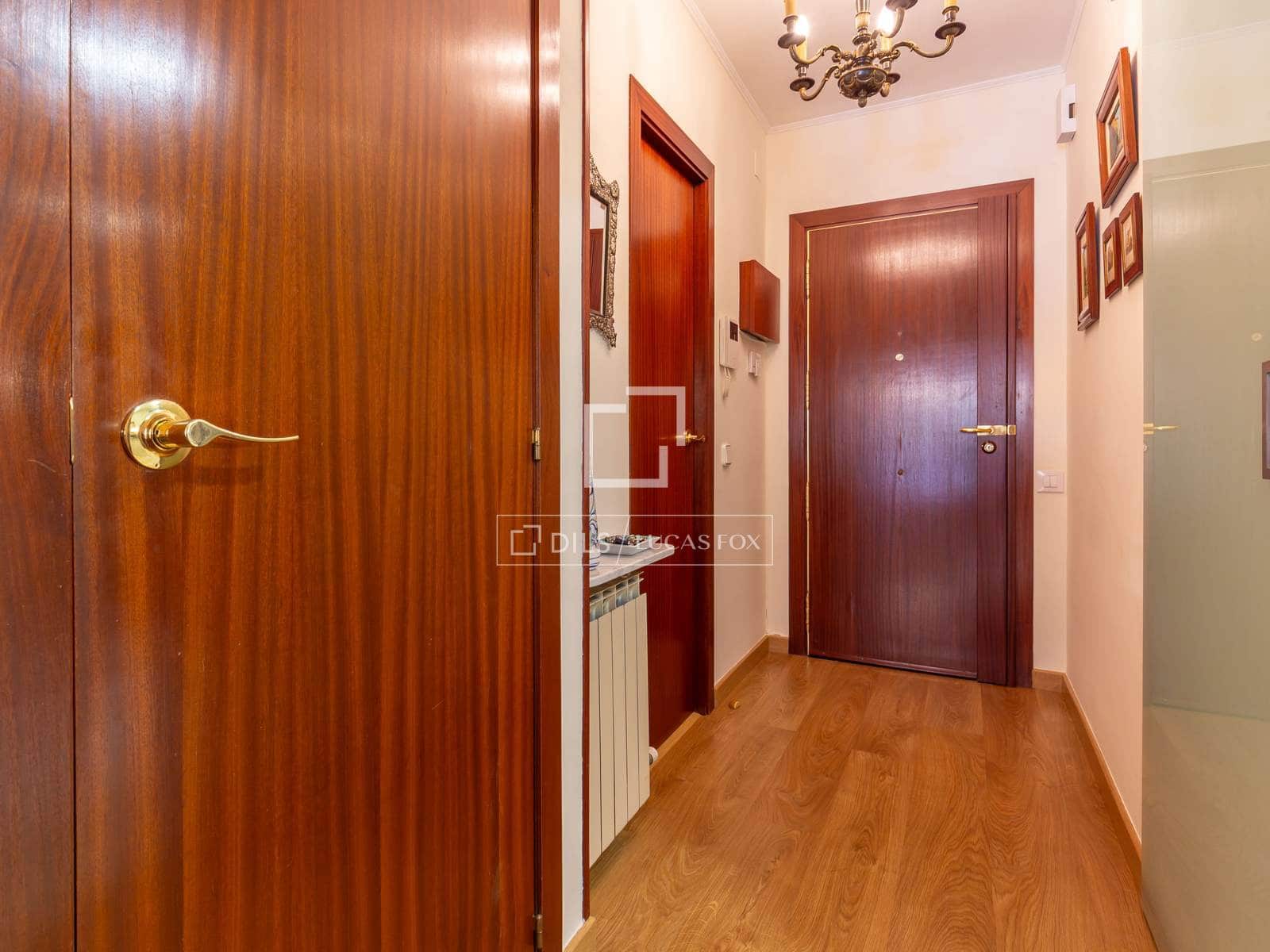4 soverom Villa til salgs i Sant Just Desvern med garasje - € 790 000 (Ref: 9897389)