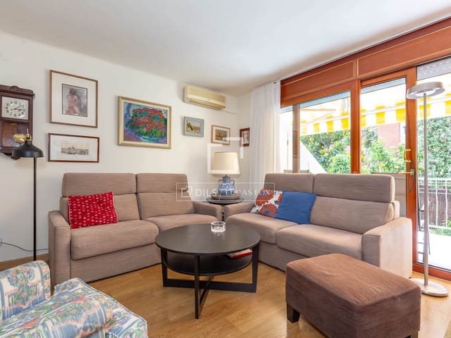4 soverom Villa til salgs i Sant Just Desvern med garasje - € 790 000 (Ref: 9897389)
