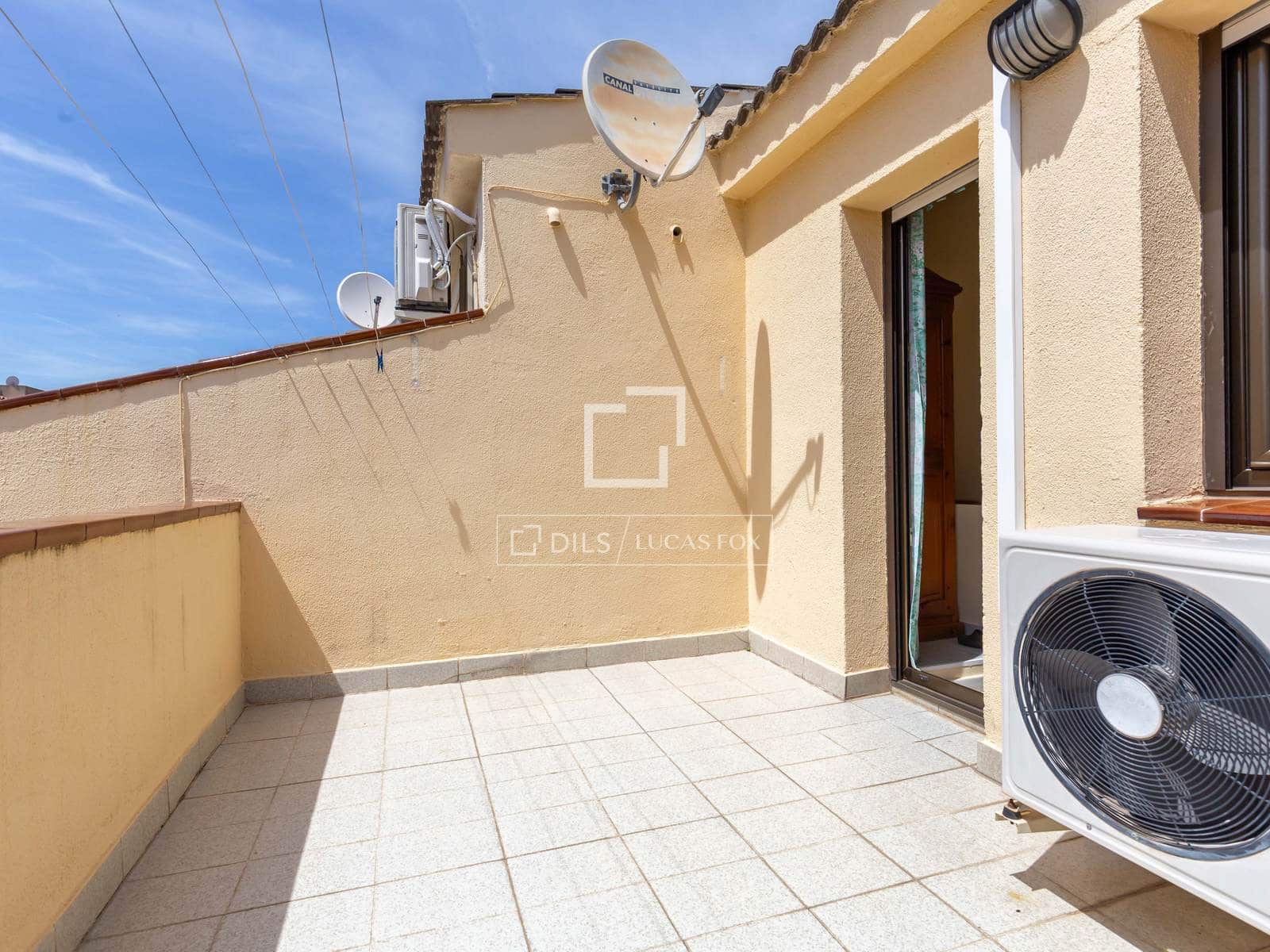 4 soverom Villa til salgs i Sant Just Desvern med garasje - € 790 000 (Ref: 9897389)
