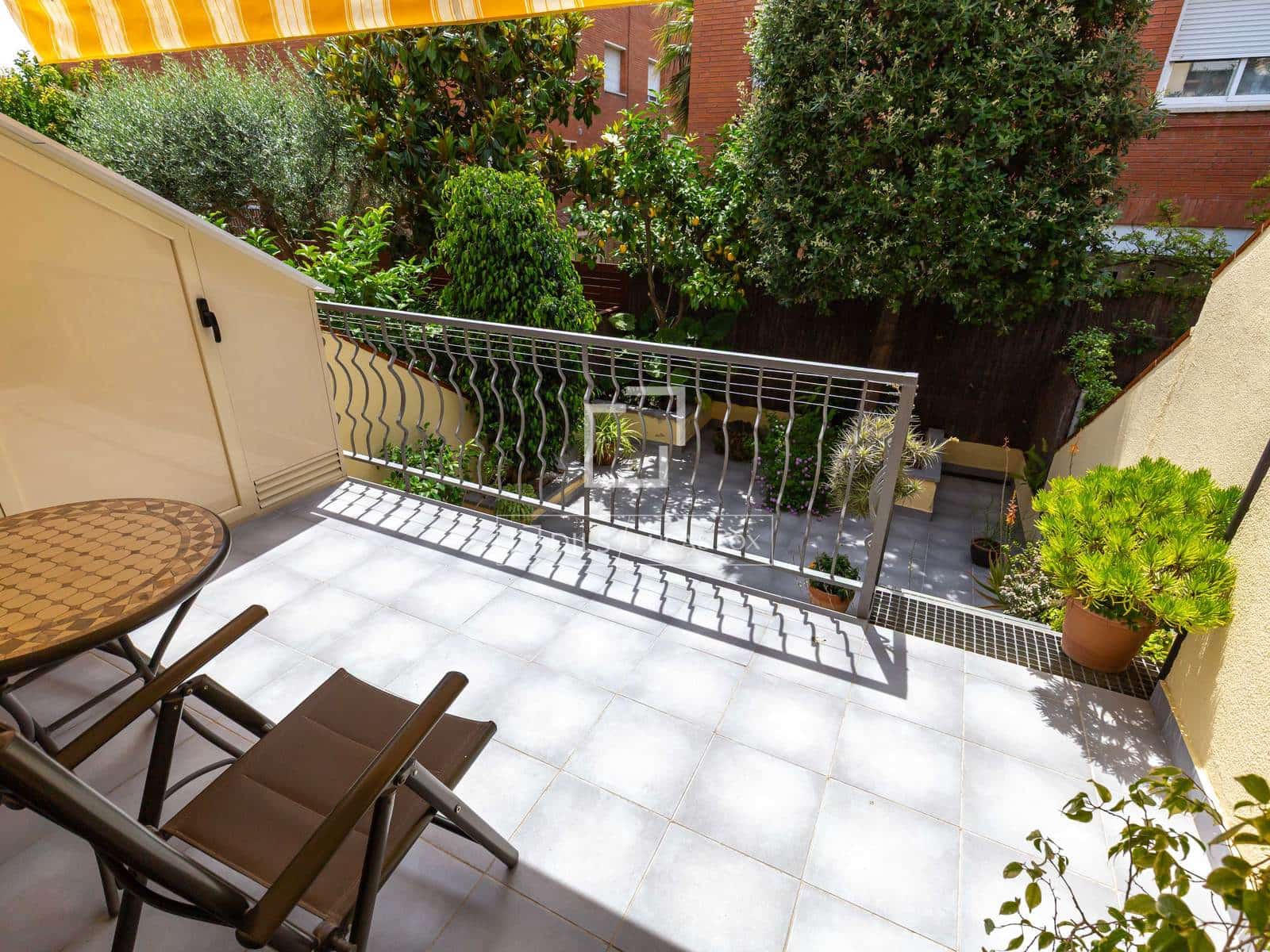 4 soverom Villa til salgs i Sant Just Desvern med garasje - € 790 000 (Ref: 9897389)