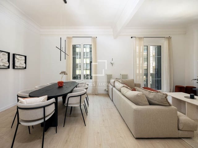 4 quarto Apartamento para arrendar em Barcelona cidade com garagem - 4 500 € (Ref: 9897390)