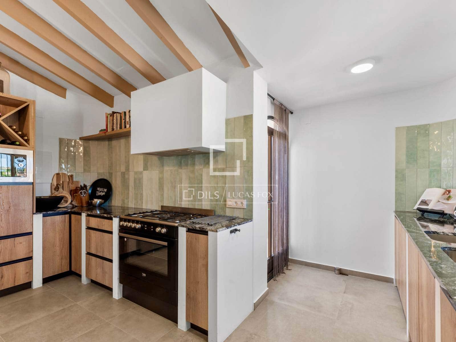 4 chambre Villa/Maison à vendre à Calpe / Calp avec piscine garage - 1 095 000 € (Ref: 9898456)