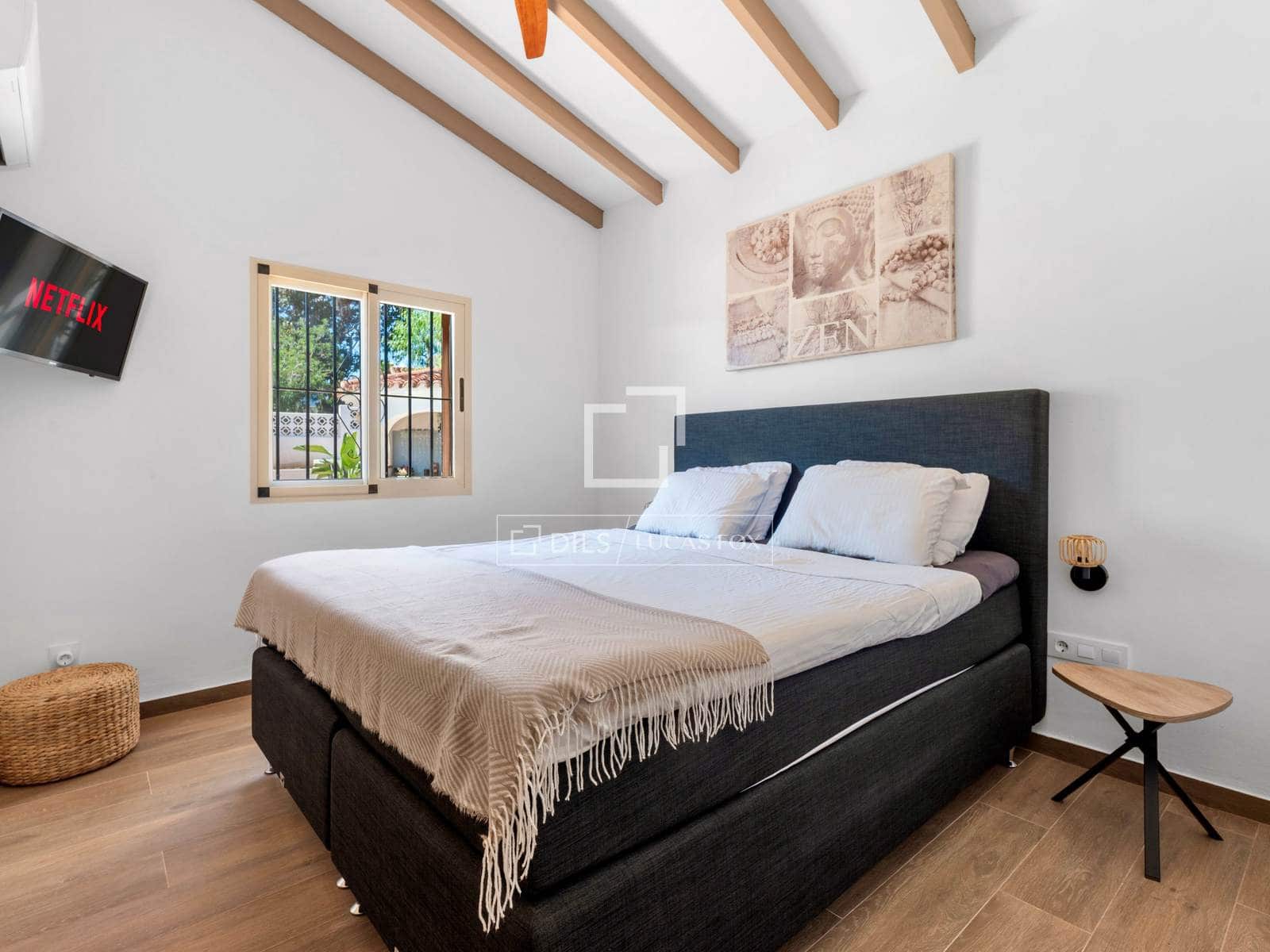 4 chambre Villa/Maison à vendre à Calpe / Calp avec piscine garage - 1 095 000 € (Ref: 9898456)