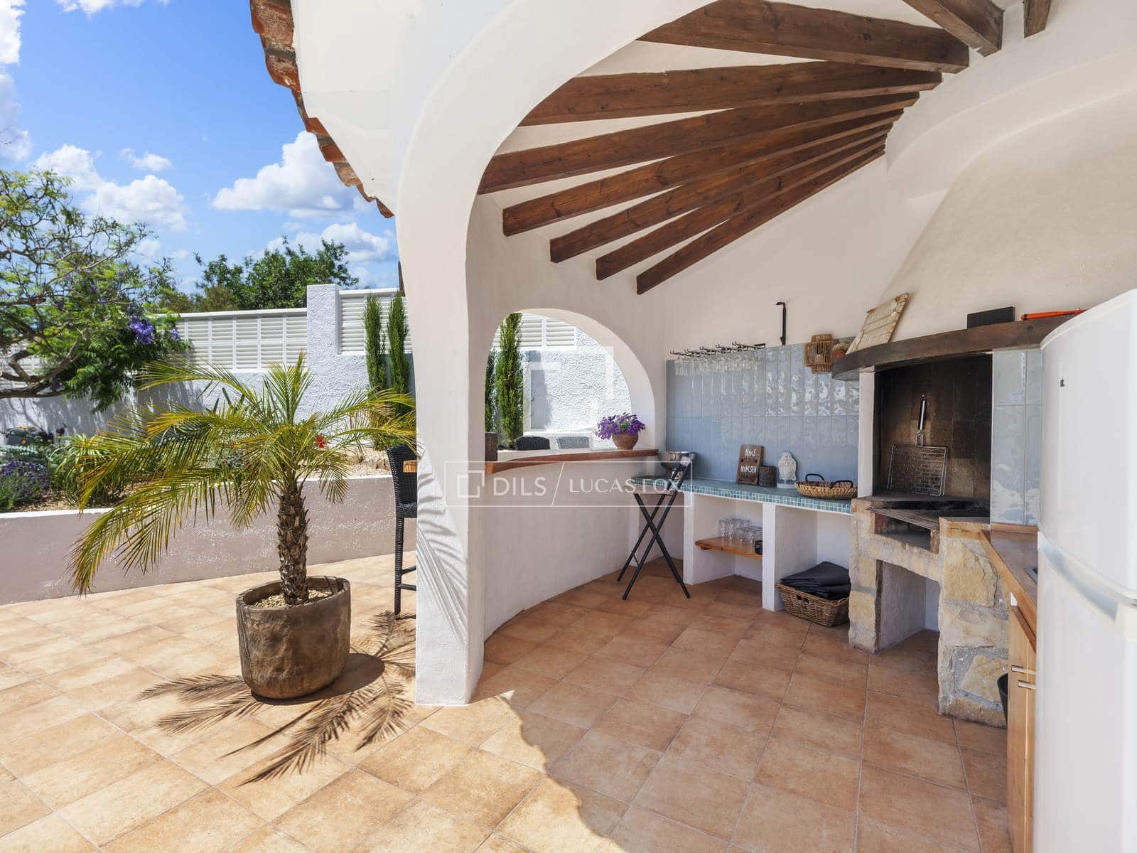 4 chambre Villa/Maison à vendre à Calpe / Calp avec piscine garage - 1 095 000 € (Ref: 9898456)